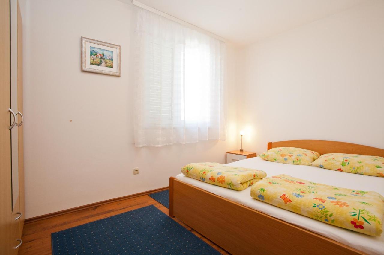 Apartments Glibo Near The Sea And Town Center! Krk Town Eksteriør bilde