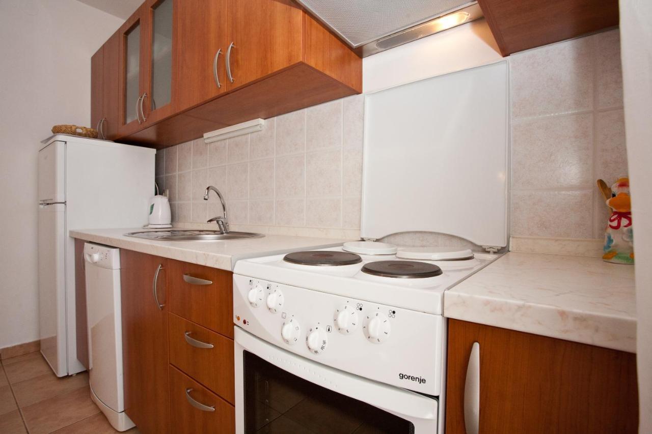 Apartments Glibo Near The Sea And Town Center! Krk Town Eksteriør bilde